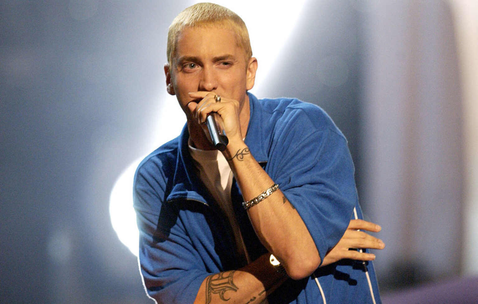 Fans reminisce on ‘The Eminem Show’ for 20th Anniversary - Technique